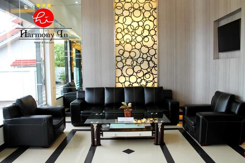 Hotel Harmony In Pontianak Exteriér fotografie